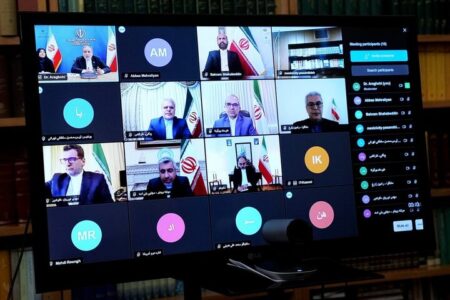 برگزاری نشست وبیناری عراقچی با سفرا و نمایندگان ایران در قاره آمریکا