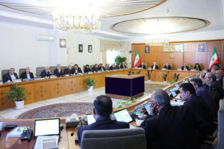 تداوم مدیریت مصرف، توسعه زیرساخت‌ها،رشد ظرفیت تولید برق و مهار تنش آبی