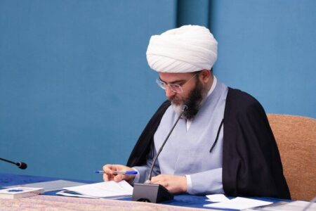 حجت الاسلام قمی: ۲۲ بهمن پایان توهم «بلعیدن ایران» است