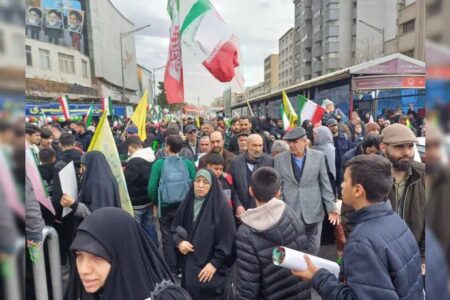 حضور رئیس دانشگاه تهران و اعضای هیئت رئیسه در راهپیمایی ۲۲ بهمن