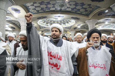 حمایت از نظام و رهبری و مطالبه حکمرانی فضای مجازی