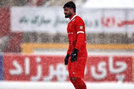 خبر بد برای پرسپولیس / خط دفاع پرسپولیس دچار تغییر اجباری شد