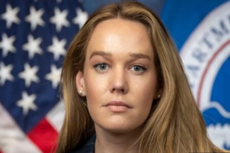 سخنگوی وزارت امنیت داخلی آمریکا کناره گیری می‌کند