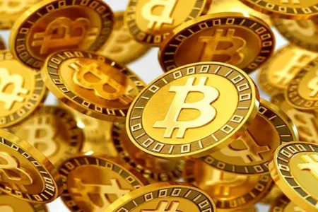 سقوط تاریخی بیت‌کوین به کف قیمتی جدید / موج فروش در بازار رمزارز‌ها شدت گرفت