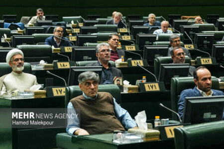 سومین جلسه بررسی لایحه بودجه ۱۴۰۵ آغاز شد