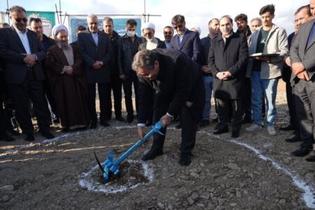 عملیات اجرایی کشتارگاه صنعتی طیور شاهین‌دژ آغاز شد