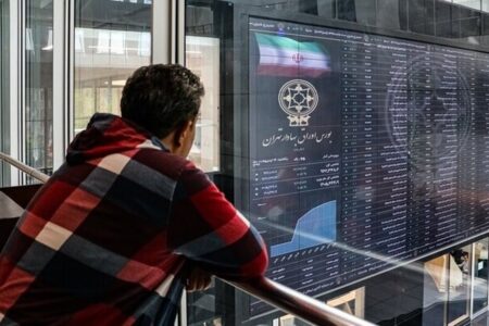 فرابورس افت کرد، بورس رشد / شاخص کل بورس از ۴ میلیون عبور کرد