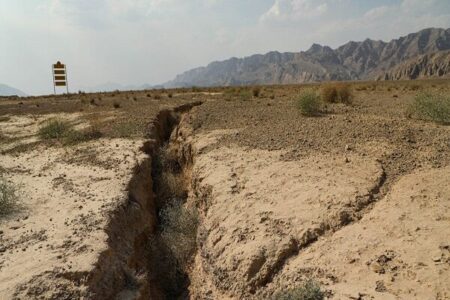 فرونشست دشت قزوین به ۳۰ سانتی‌متر در سال رسید
