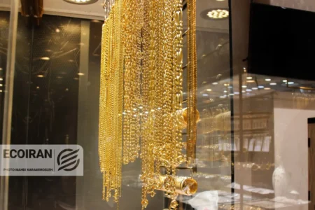 قیمت طلا امروز پنجشنبه 30بهمن/ کاهش قیمت + جدول و جزئیات