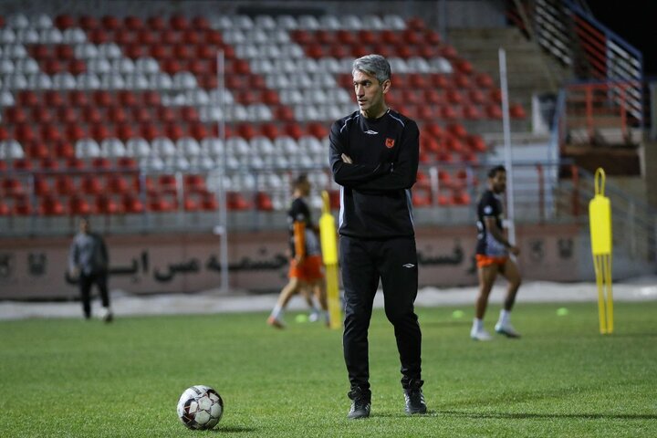 مس جباری برابر استقلالِ بی‌ساپینتو