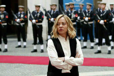 ملونی معترضان ایتالیایی را «جنایتکار» خواند