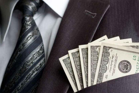 میلیاردر مطرح چه نقشی در «پرونده پلیکان» دارد؟؛ حذف یک به یک افراد!