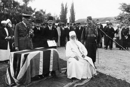 هشدار امام نسبت به خطر بهائی‌سازی ایران؛ چرا بهائیت، یک مذهب نیست؟