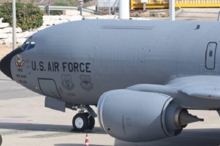 هواپیمای نظامی آمریکا دچار حادثه شد؛ ۵ آمریکایی زخمی شدند