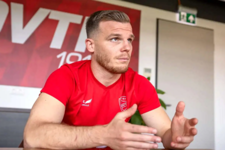 پرسپولیس در بحران! / دو خارجی اوسمار همزمان محروم شدند