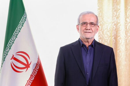 پزشکیان در مراسم ترحیم حاج محمد قمی حضور یافت