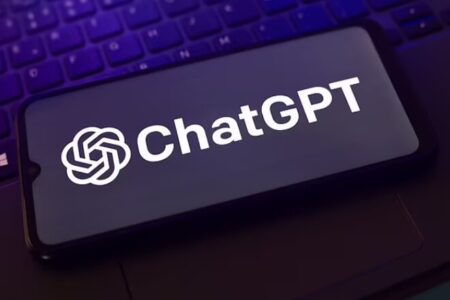 چت جی پی تی چت‌های خطرناک قاتل ۱۸ساله را به پلیس گزارش نکرد