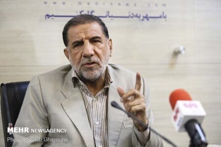 کوثری: حضور پرشکوه ۲۲ بهمن، مشت محکمی بر دهان یاوه گویان خواهد بود