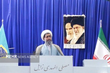 گلایه امام جمعه زابل از ضعف نظارت بر بازار و مشکل کمبود کارت سوخت