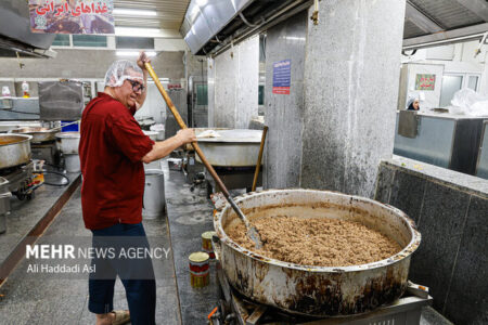 ۱۵۳ آشپزخانه اطعام مهدوی در استان بوشهر راه‌اندازی شد
