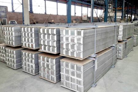 اعتراف بلومبرگ به خسارت بزرگ آلومینیوم جهان پس از حمله ایران