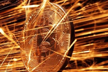 وضعیت سبز رمزارز‌ها در پنجمین روز جنگ/ بیت‌کوین کانال ۷۱هزار دلار را فتح کرد