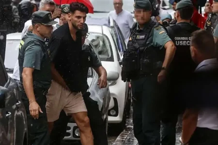 ۱۰ سال و نیم زندان برای ستاره فوتبال به اتهام تعرض جنسی