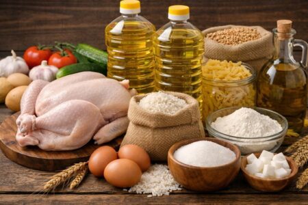 ترخیص قطعی 2 میلیون و 255 هزار تن کالای اساسی از گمرکات از آغاز جنگ