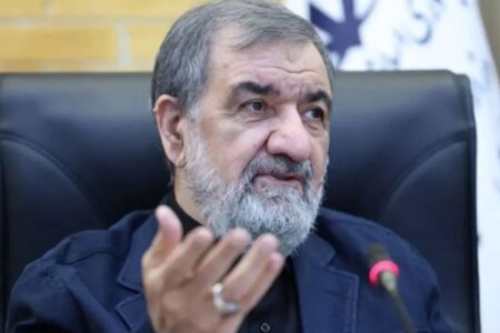 محسن رضایی: نتانیاهو، ترامپ را وادار به انتحار سیاسی کرده است