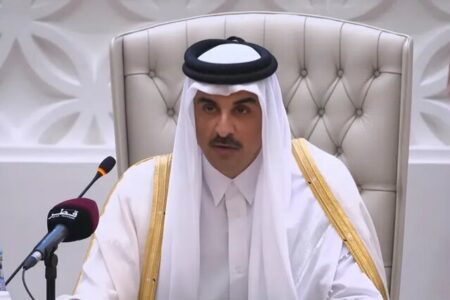 امیر قطر: راه حل دیپلماتیک بهترین راهکار برای حل بحران‌هاست 