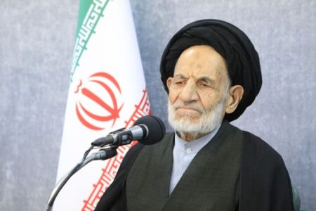 ایثار نیروهای هلال‌احمر جلوه‌ای از معامله خالصانه با خداوند است