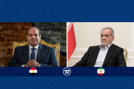 تأکید روسای جمهور ایران و مصر بر راهکارهای دیپلماتیک حل و فصل مسائل