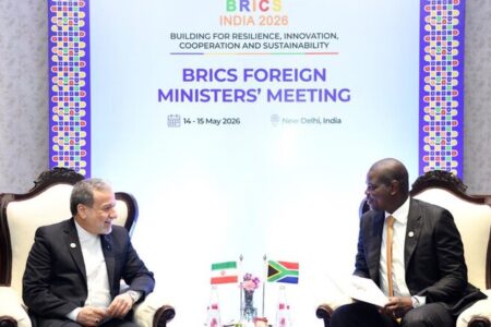 تأکید وزیر خارجه آفریقای جنوبی بر تضمین صلح و امنیت پایدار