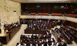 تصویب اولیه انحلال کنست رژیم صهیونیستی با اجماع کامل