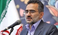 حسینی: خون شهدای خدمت انسجام ملی را تقویت کرد