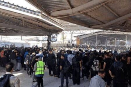 حضور پرشور زوار حسینی در مرز مهران در آستانه روز عرفه