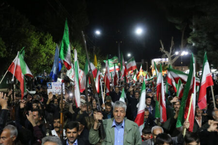 راهپیمایی عاشقان ایران در آبگرم