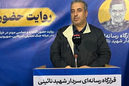 سرهنگ پارسا: جنایت میناب از حافظه ملت ایران پاک شدنی نیست