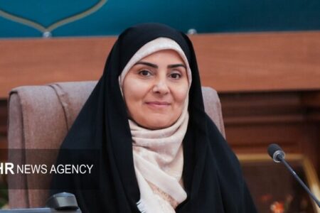 صادق: بنادر کشور در خط مقدم جنگ قرار دارند