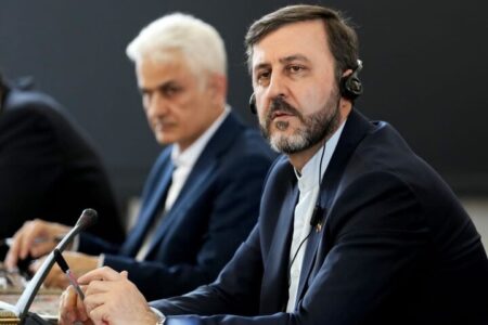 غریب‌آبادی: دریای خزر بخشی از منافع راهبردی،امنیت ملی و حق تاریخی ماست