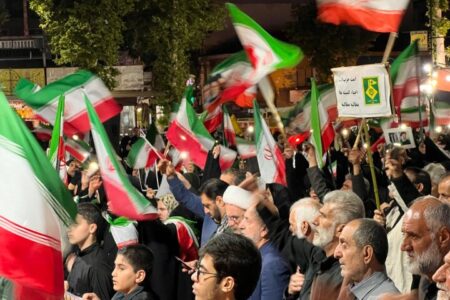 میدان‌داری مردم فومن در هشتاد و سومین شب حمایت از ولایت فقیه