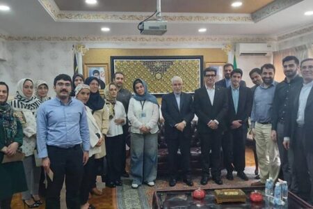 نشست دانشجویان ایرانی مقیم مالزی با رایزن علمی و سفیر ایران