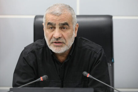 نیکزاد: تنگه هرمز با عملیات نظامی باز نخواهد شد