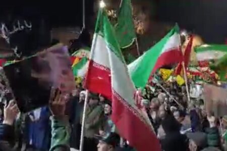 هشتاد و هشتمین حماسه شبانه مردم خمین در حمایت از ولایت فقیه