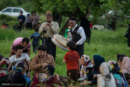 پنجاه‌به‌در؛ ضیافت باران در پناه باغستان قزوین