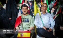 کلاله در شب هشتاد و نهم؛ خیابان‌ها همچنان میزبان حضور مردم