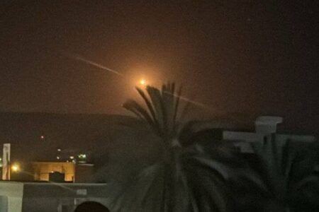 بامداد سرخ خلیج فارس؛ «رولت روسی» ترامپ و انبار باروت غرب آسیا
