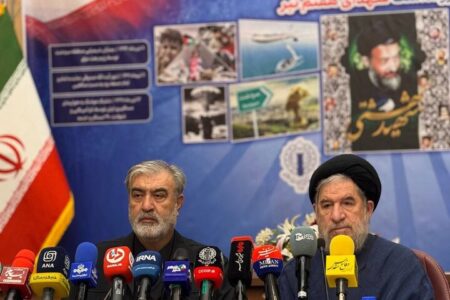 عزیزی: جنگ تمام نشده است؛ در آستانه پیروزی بزرگ قرار داریم