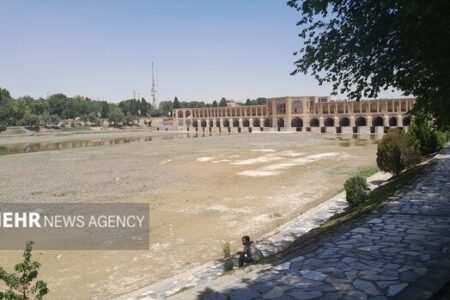 کیفیت هوای اصفهان قابل قبول و کاشان آلوده است